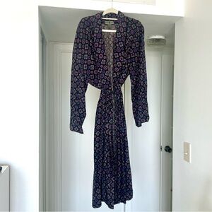 Robert Graham Black and Purple Geometric Long Sleeve Dress